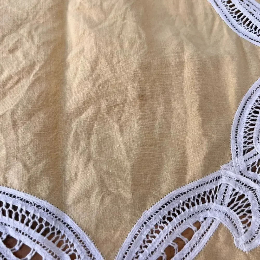 Vintage Handmade Linen Floral Lace Scandinavian Pale Yellow Tablecloth 33 x 31